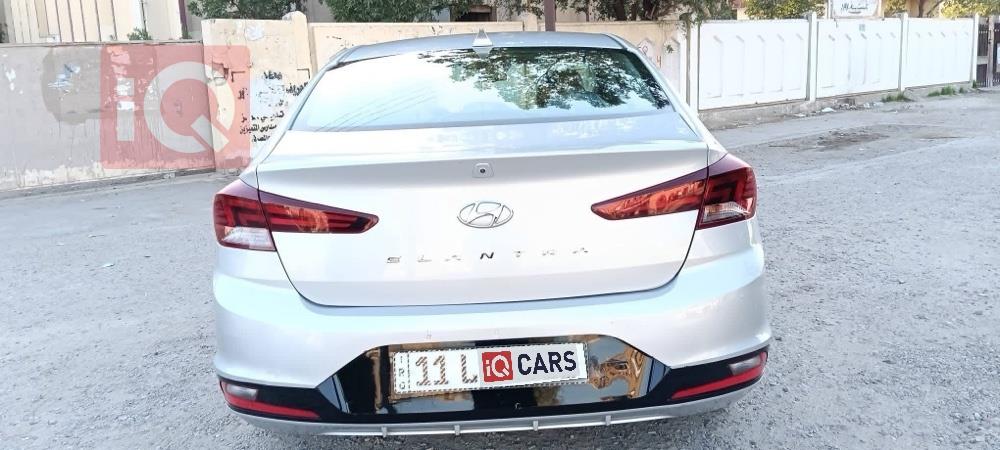 هيونداي النترا